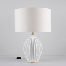 Load image into Gallery viewer, Fin Table Lamp in Detail.
