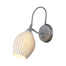 Load image into Gallery viewer, Fin Wall Light.
