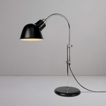 Load image into Gallery viewer, Ginger Table Lamp in Detail.

