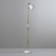 Load image into Gallery viewer, Hector Floor Lamp in Detail.
