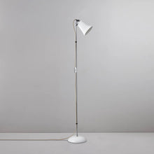 Load image into Gallery viewer, Hector Pleat Floor Lamp in Detail.
