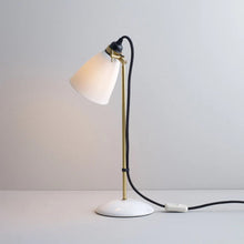 Load image into Gallery viewer, Hector Table Lamp in Detail.
