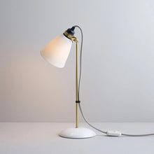 Load image into Gallery viewer, Hector Table Lamp in Detail.
