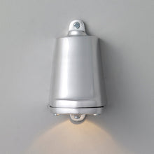 Load image into Gallery viewer, Mast Wall Light in Detail.
