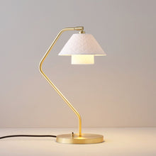 Load image into Gallery viewer, Oxford Desk Lamp in Detail.
