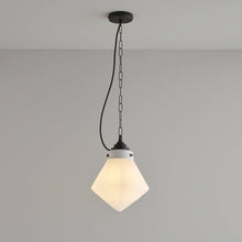Load image into Gallery viewer, Point Pendant Light in Detail.
