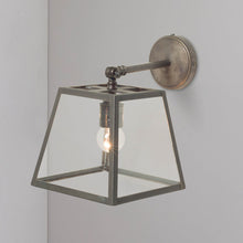 Load image into Gallery viewer, Quad Wall Light in Detail.
