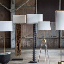 Load image into Gallery viewer, Fishbone Floor Lamp in Detail.
