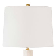 Load image into Gallery viewer, Quatrefoil Table Lamp in Detail.
