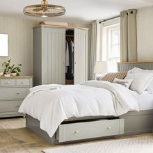 Load image into Gallery viewer, Wetherby LED Fan D&#39;Lier in bedromm.

