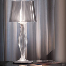 Load image into Gallery viewer, Liza Table Lamp i n Detail.

