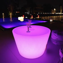 Load image into Gallery viewer, Bass Outdoor LED Lamp in Outside Area.
