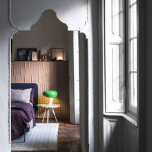 Load image into Gallery viewer, Snoopy Table Lamp in living room.
