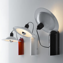 Load image into Gallery viewer, Lampiatta Table Lamp/Wall Light in Detail.
