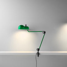 Load image into Gallery viewer, Topo Clamp Table Lamp in Detail.
