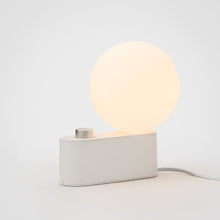 Load image into Gallery viewer, Alumina Table Lamp in Detail.
