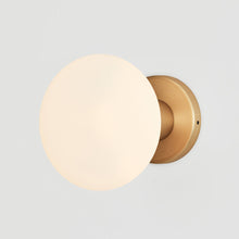 Load image into Gallery viewer, Lochan Oval Outdoor Wall Light in Detail.
