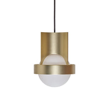 Load image into Gallery viewer, Loop Pendant Light in Gold (Large).
