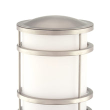Load image into Gallery viewer, Bay View Outdoor Post Light in Detail.
