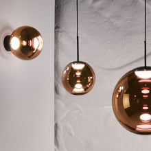 Load image into Gallery viewer, Globe LED Wall Light in Detail.
