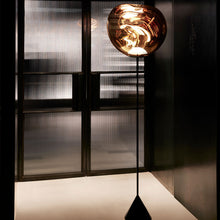 Load image into Gallery viewer, Melt Cone Slim LED Floor Lamp in living room.
