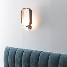 Load image into Gallery viewer, Filipa Wall Light in Detail.
