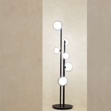 Load image into Gallery viewer, Nabila Floor Lamp in Detail.
