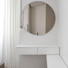 Load image into Gallery viewer, Nabila Pendant Light in bedroom.
