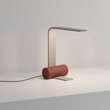 Load image into Gallery viewer, Nastro Open LED Table Lamp in Detail.
