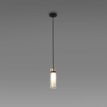 Load image into Gallery viewer, Osman Pendant Light in Detail.
