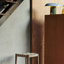 Load image into Gallery viewer, Montera JH2 Table Lamp in living room.
