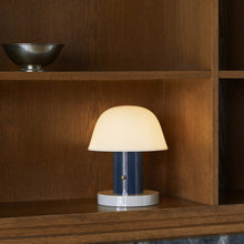 Load image into Gallery viewer, Setago JH27 Portable Table Lamp in Detail.
