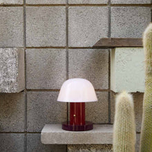 Load image into Gallery viewer, Setago JH27 Portable Table Lamp in Detail.
