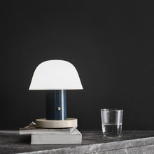 Load image into Gallery viewer, Setago JH27 Portable Table Lamp in Detail.
