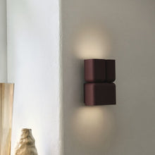 Load image into Gallery viewer, Tabata LN10 Wall Light in living room.
