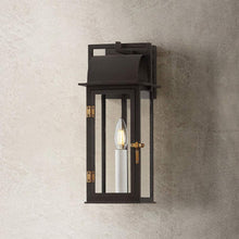 Load image into Gallery viewer, Bohen Outdoor Wall Light in Detail.
