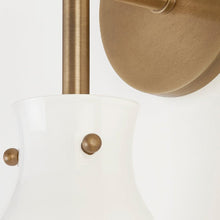 Load image into Gallery viewer, Geyser Wall Light in Detail.
