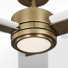 Load image into Gallery viewer, Harris Smart LED Ceiling Fan in Detail.
