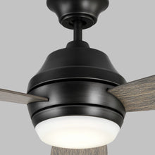 Load image into Gallery viewer, Ikon Outdoor LED Ceiling Fan in Detail.
