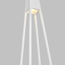Load image into Gallery viewer, Apex LED Floor Lamp in Detail.

