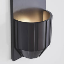 Load image into Gallery viewer, Bling Wall Light in Detail.
