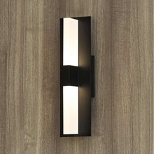 Load image into Gallery viewer, Lyft 12 Outdoor LED Wall Light in Detail.
