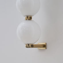 Load image into Gallery viewer, Perle LED Wall Light in Detail.
