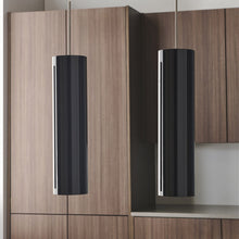 Load image into Gallery viewer, Piper Grande Pendant Light in Detail.
