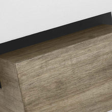 Load image into Gallery viewer, Slab Table Lamp in Detail.
