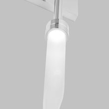 Load image into Gallery viewer, Spur LED Wall Light in Detail.
