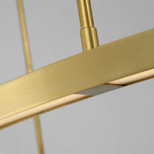 Load image into Gallery viewer, Stagger LED Chandelier in Detail.
