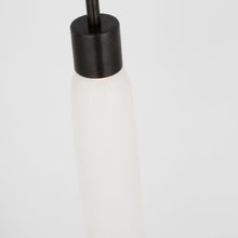Load image into Gallery viewer, Volver LED Pendant Light in Detail.

