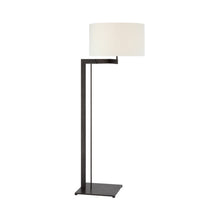 Load image into Gallery viewer, Amell Floor Lamp in Detail.
