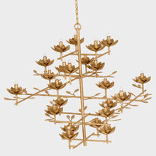 Load image into Gallery viewer, Clementine Chandelier in Detail.
